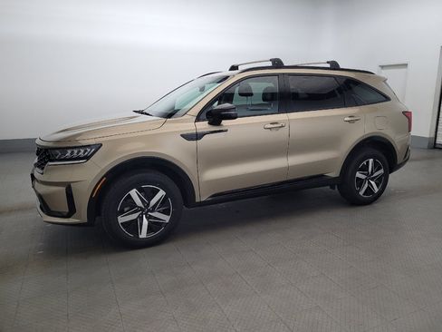 Used 2021 Kia Sorento EX AWD/4WD image 2