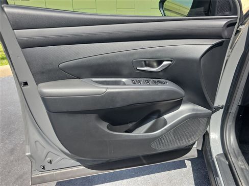 Used 2025 Hyundai Tucson SEL image 12
