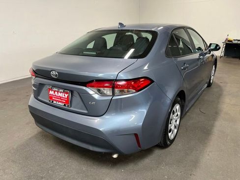 Used 2023 Toyota Corolla LE FWD image 3
