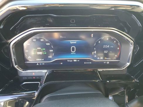 Used 2024 Chevrolet Silverado 2500 High Country w/ Technology Package image 14