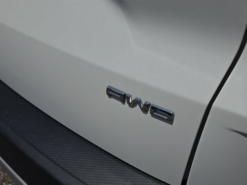 Used 2021 Ford Escape Titanium AWD/4WD image 6