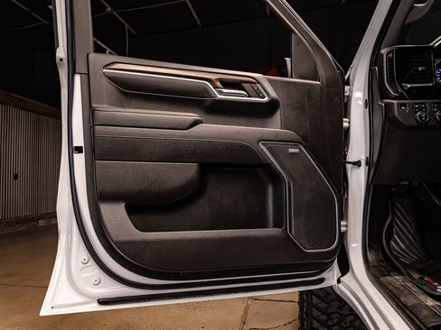 Used 2022 Chevrolet Silverado 1500 LT Trail Boss w/ LT Trail Boss Premium Package image 27