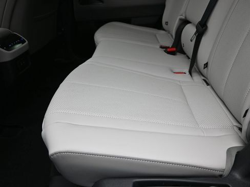 Used 2026 INFINITI QX60 Pure w/ Cargo Package FWD image 16