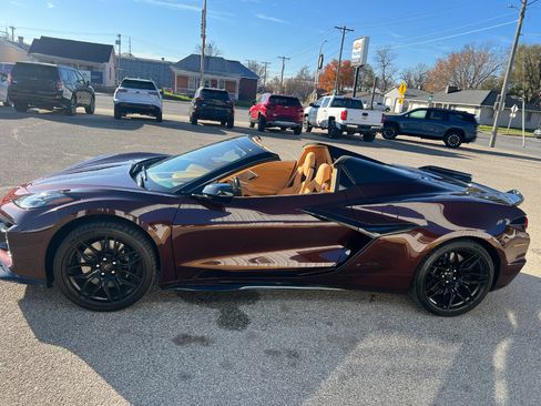 Used 2023 Chevrolet Corvette Z06 image 30