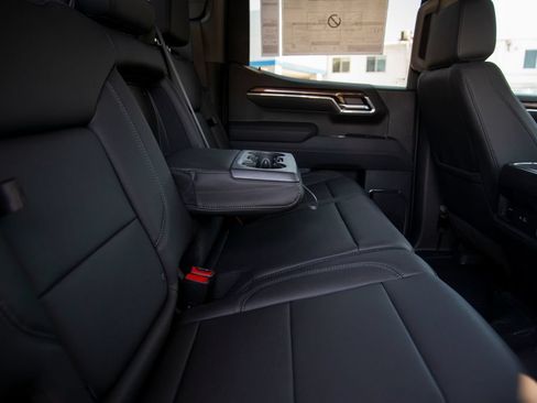New 2026 Chevrolet Silverado 1500 LT Trail Boss w/ Convenience Package II AWD/4WD image 17