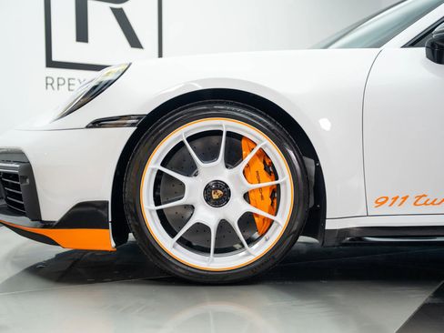 Used 2022 Porsche 911 Turbo S image 13