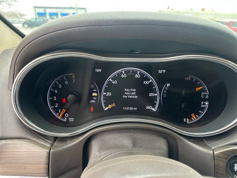 Used 2016 Jeep Grand Cherokee Overland w/ Advanced Technology Group image 26