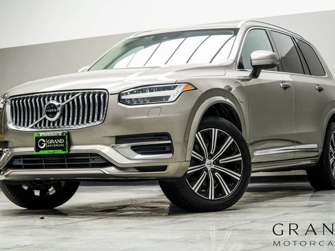 Used 2020 Volvo XC90 T8 Inscription image 1