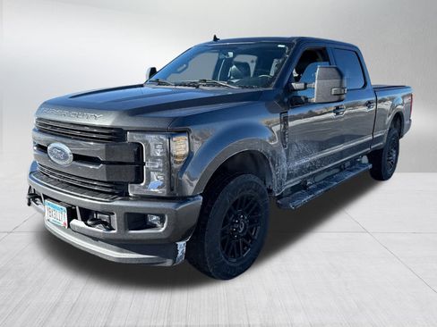 Used 2019 Ford F350 Lariat image 4