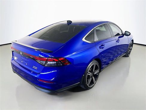 Certified 2025 Honda Accord Sport image 7