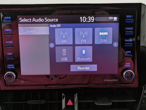 Used 2022 Toyota Corolla LE image 25