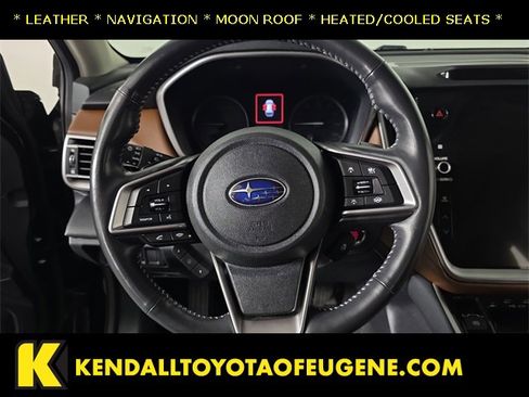 Used 2022 Subaru Outback Touring w/ Popular Package #2 image 10