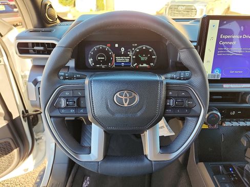 New 2025 Toyota 4Runner TRD Off-Road Premium image 18