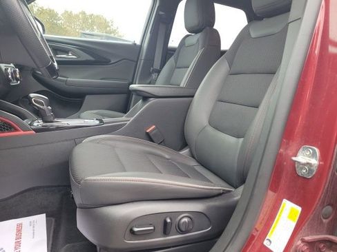 Used 2023 Chevrolet TrailBlazer RS image 25