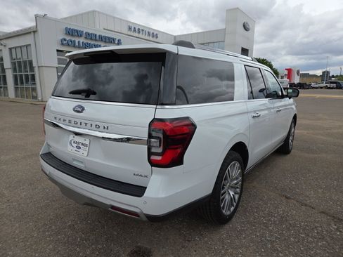 Certified 2023 Ford Expedition Max Limited AWD/4WD image 10