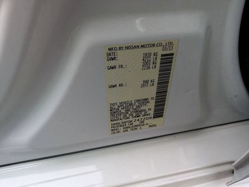 Used 2013 Nissan Altima 2.5 S FWD image 26
