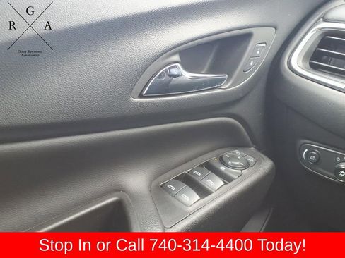 Used 2022 Chevrolet Equinox LT w/ LPO, Floor Liner Package AWD/4WD image 12