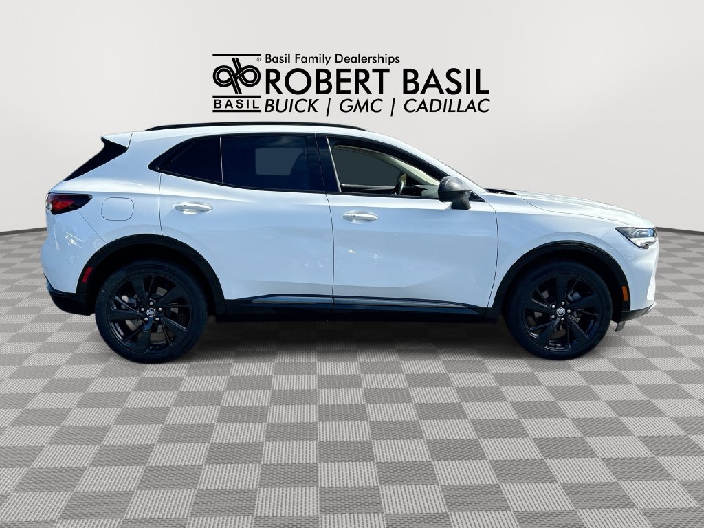 Used 2023 Buick Envision Essence AWD/4WD image 9