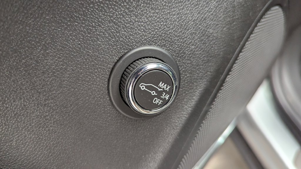 Certified 2024 Buick Envision Sport Touring AWD/4WD image 30