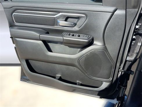 New 2026 RAM 1500 4x4 Crew Cab image 20