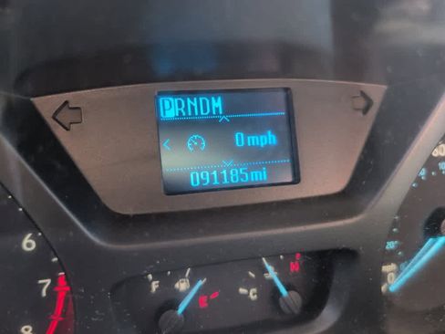 Used 2018 Ford Transit 350 XLT image 8