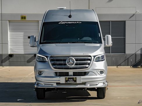 Used 2023 Mercedes-Benz Sprinter 3500 w/ Parking Package image 26