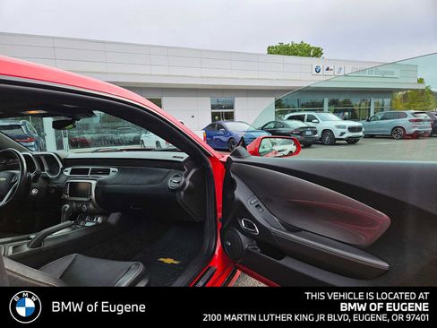 Used 2015 Chevrolet Camaro SS w/ RS Package RWD image 10