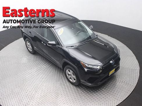 Used 2023 Toyota RAV4 XLE w/ Convenience Package AWD/4WD image 3