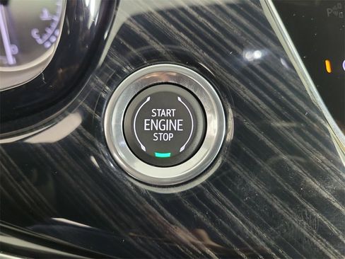 Certified 2024 Cadillac XT6 Premium Luxury w/ LPO, Floor Liner Package image 30