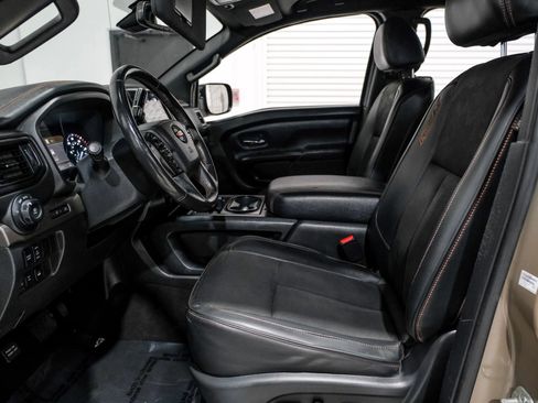 Used 2021 Nissan Titan PRO-4X w/ Off Road Protection Package image 15