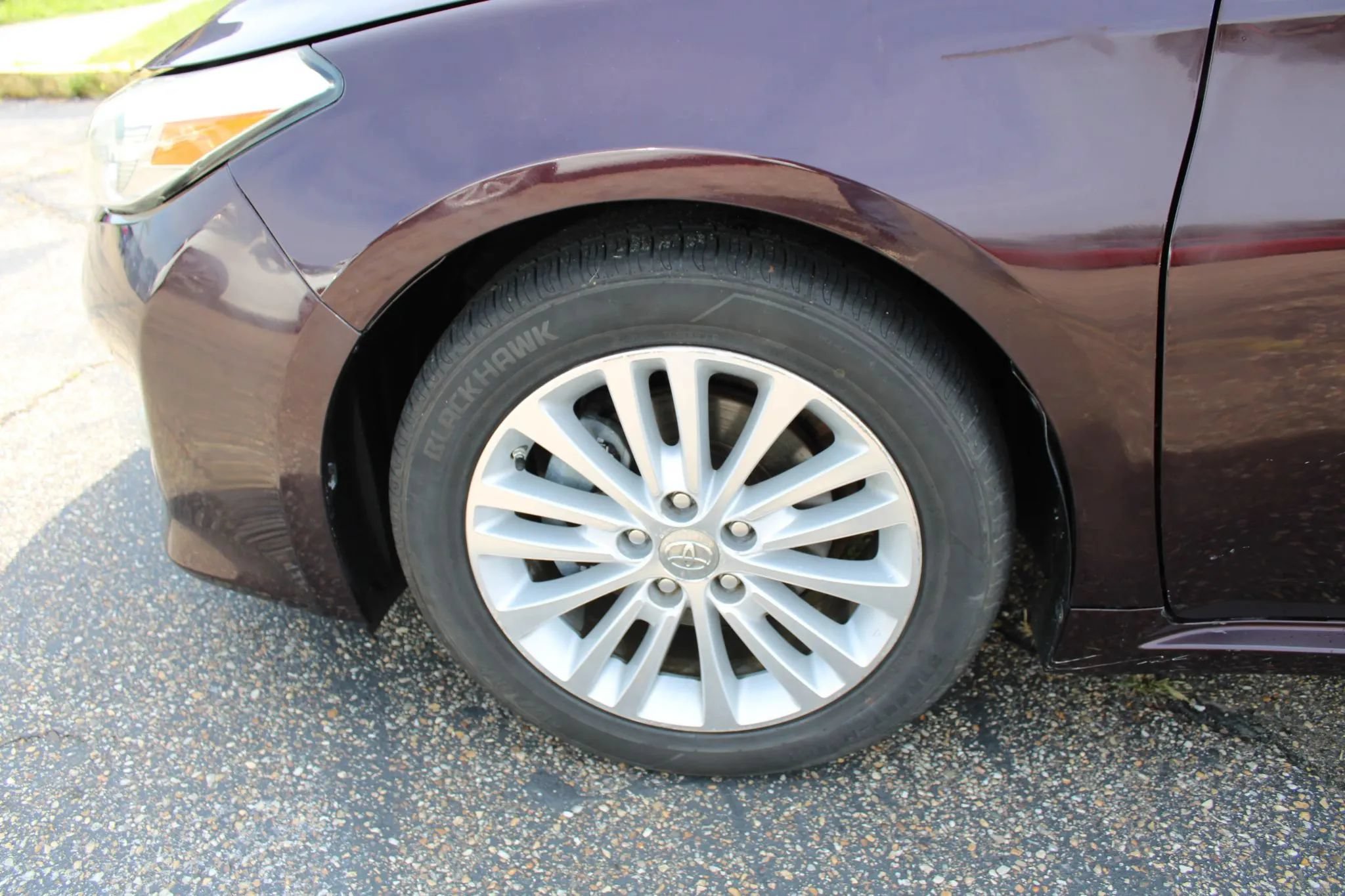 Used 2013 Toyota Avalon Limited FWD image 20