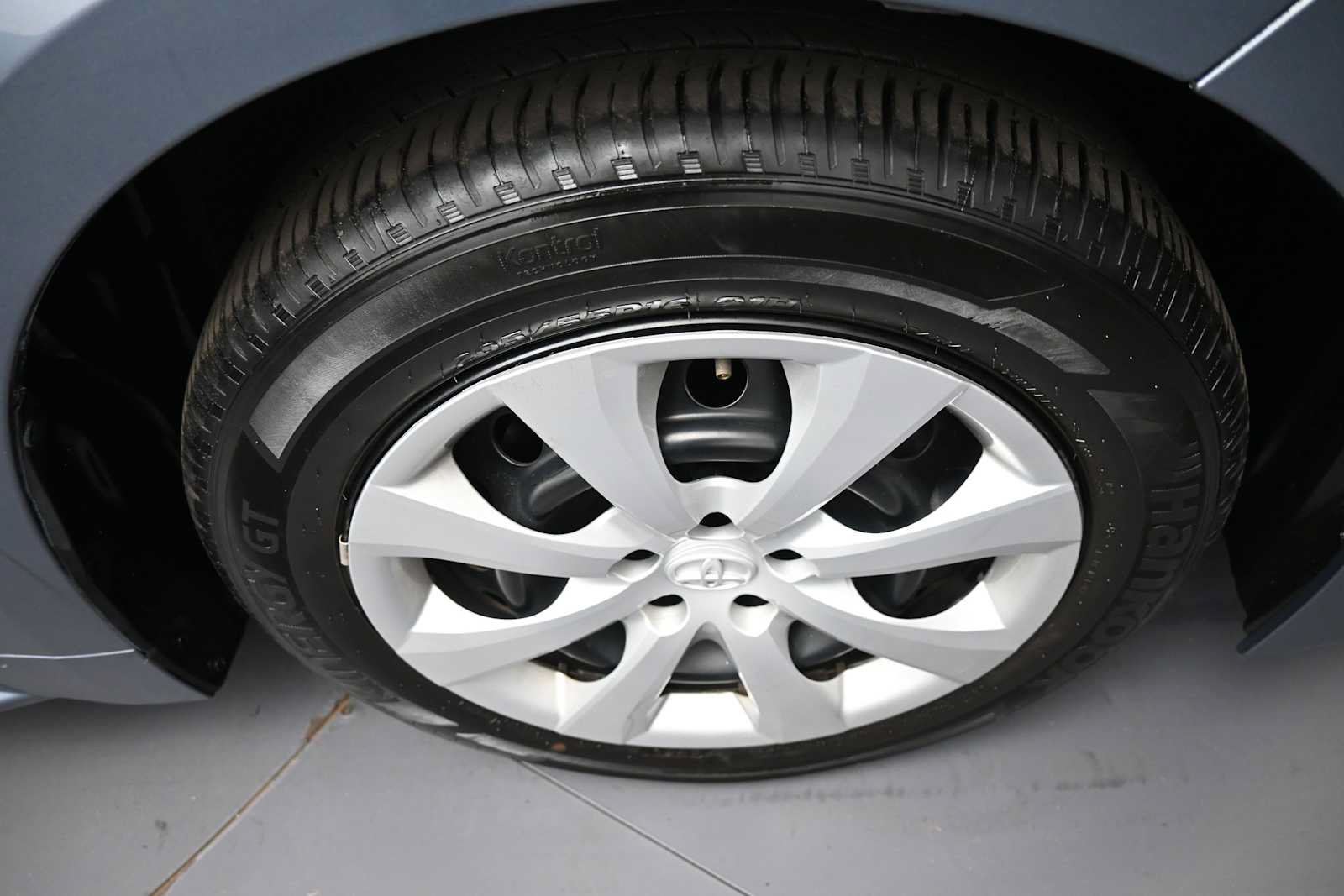 Used 2025 Toyota Corolla LE FWD image 14