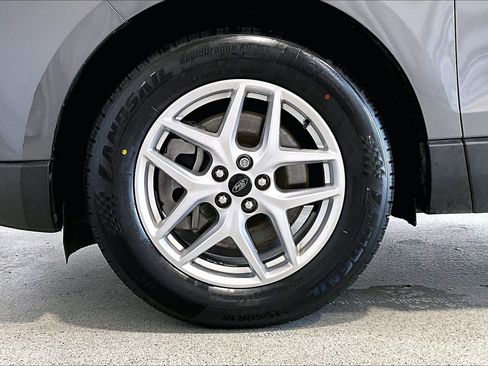 Certified 2024 Ford Edge SEL w/ Convenience Package AWD/4WD image 8