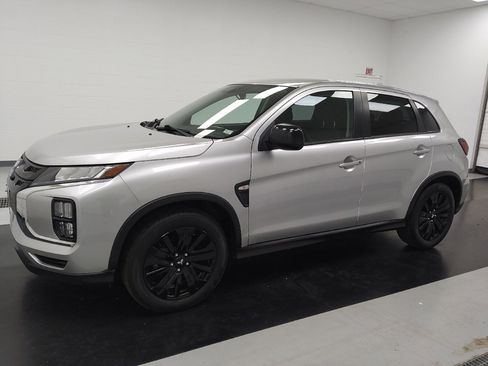 Used 2021 Mitsubishi Outlander Sport FWD image 2