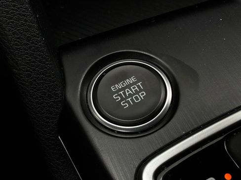 Used 2026 Kia Sportage LX FWD image 23