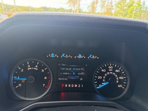 Used 2015 Ford F150 XLT w/ Equipment Group 302A Luxury image 15