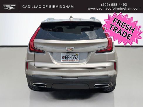 Used 2025 Cadillac XT4 Premium Luxury w/ Technology Package FWD image 3