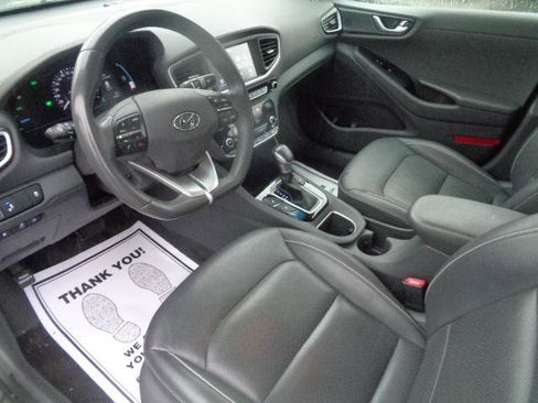Used 2018 Hyundai Ioniq Limited image 29