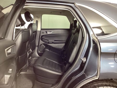 Used 2024 Ford Edge SEL w/ Convenience Package image 14