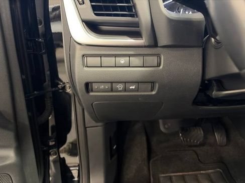 Used 2023 Nissan Rogue SV w/ SV Premium B Package AWD/4WD image 17