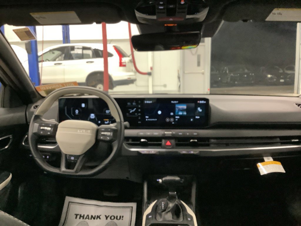 Certified 2025 Kia K4 GT-Line w/ GT-Line Sunroof Package FWD image 7