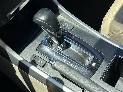 Used 2014 Honda Accord EX-L image 18
