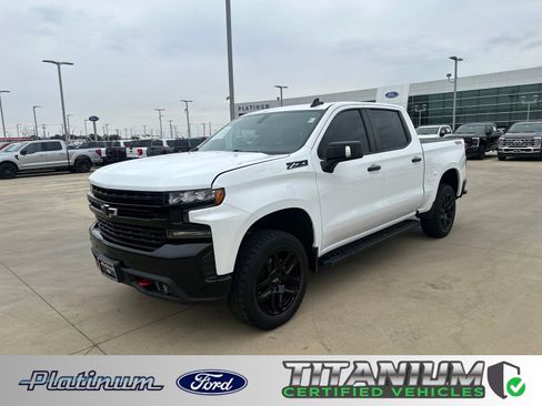 Used 2022 Chevrolet Silverado 1500 LT Trail Boss w/ Safety Package image 1