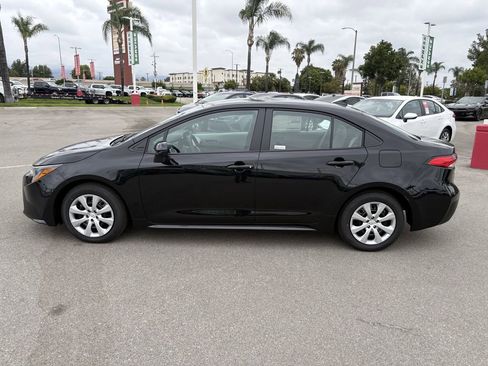 Certified 2026 Toyota Corolla LE FWD image 2