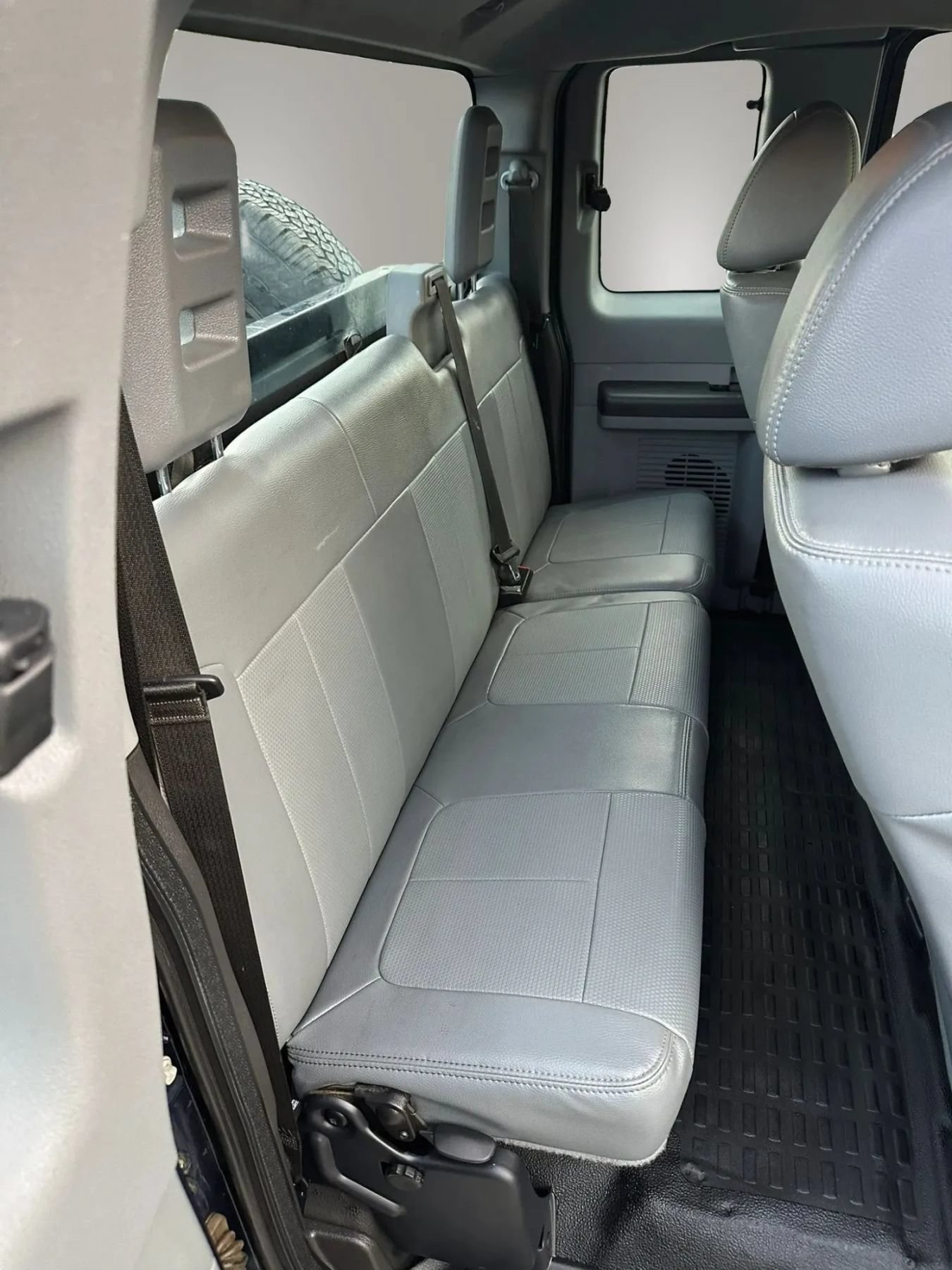 Used 2015 Ford F250 XL AWD/4WD image 16