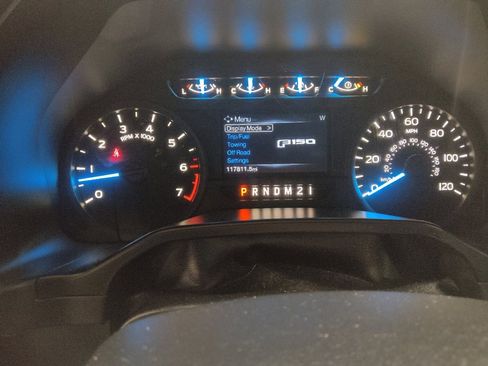 Used 2016 Ford F150 XL w/ Equipment Group 101A Mid RWD image 23