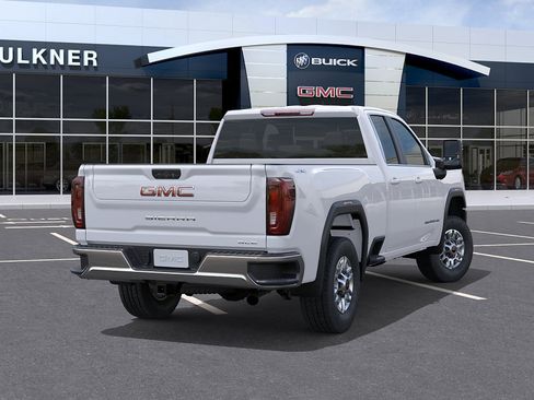 New 2026 GMC Sierra 2500 SLE AWD/4WD image 4