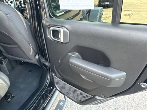 Used 2023 Jeep Wrangler Unlimited Sport AWD/4WD image 79