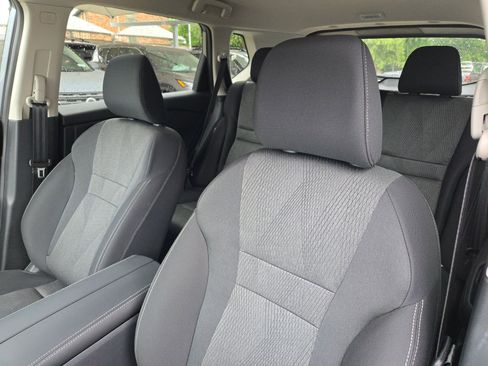 New 2026 Nissan Rogue SV FWD image 9