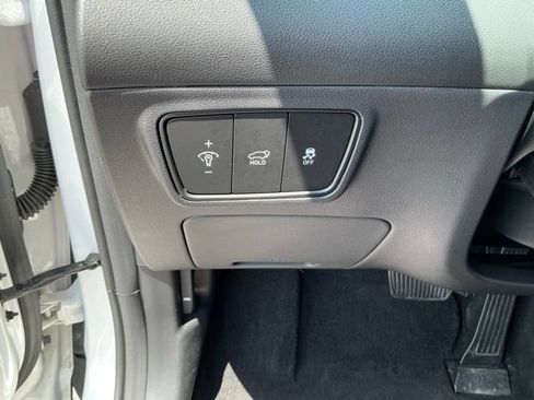 Used 2024 Hyundai Tucson SEL w/ Convenience Package FWD image 19
